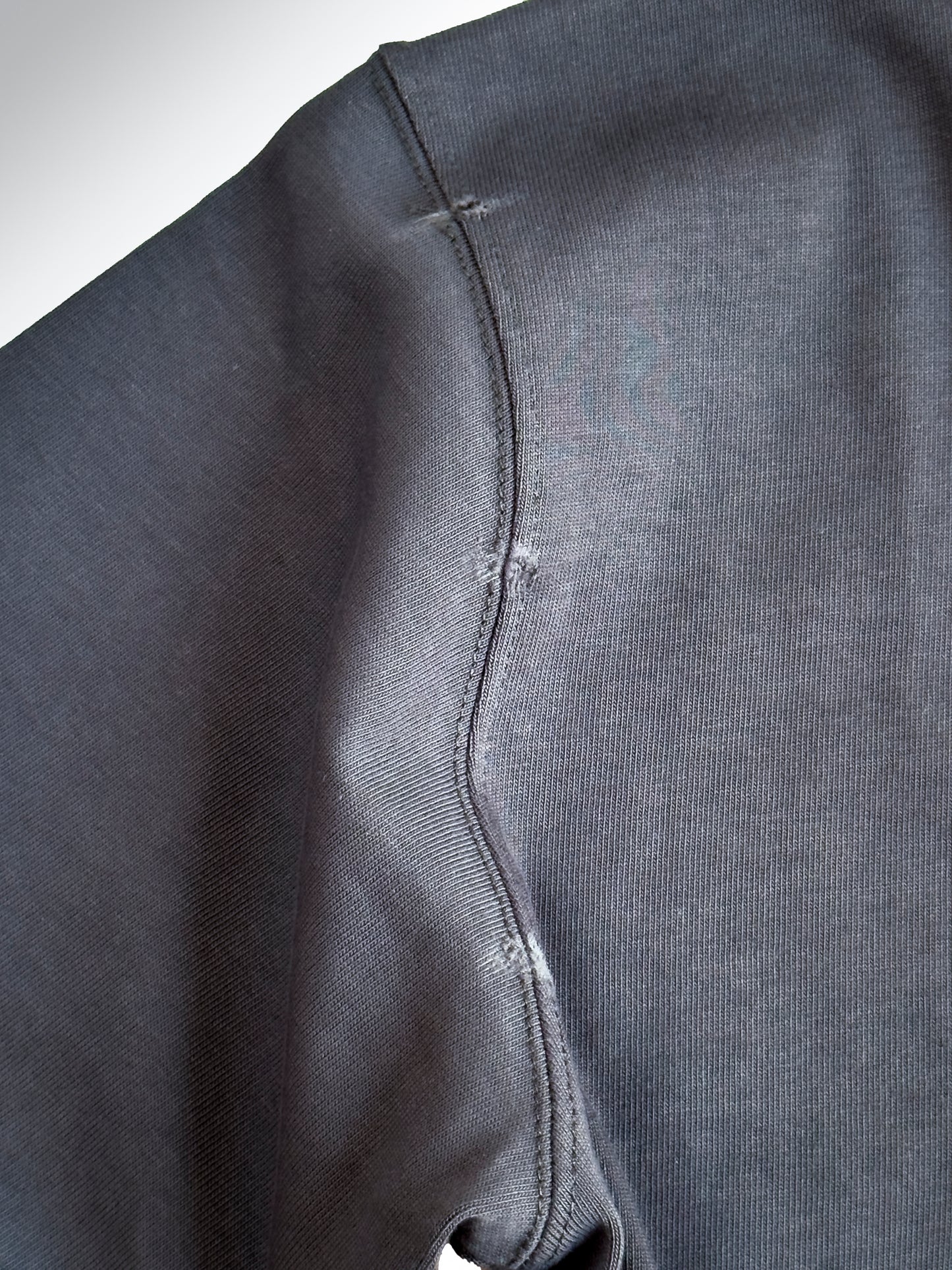 Distressed Carbon Grey