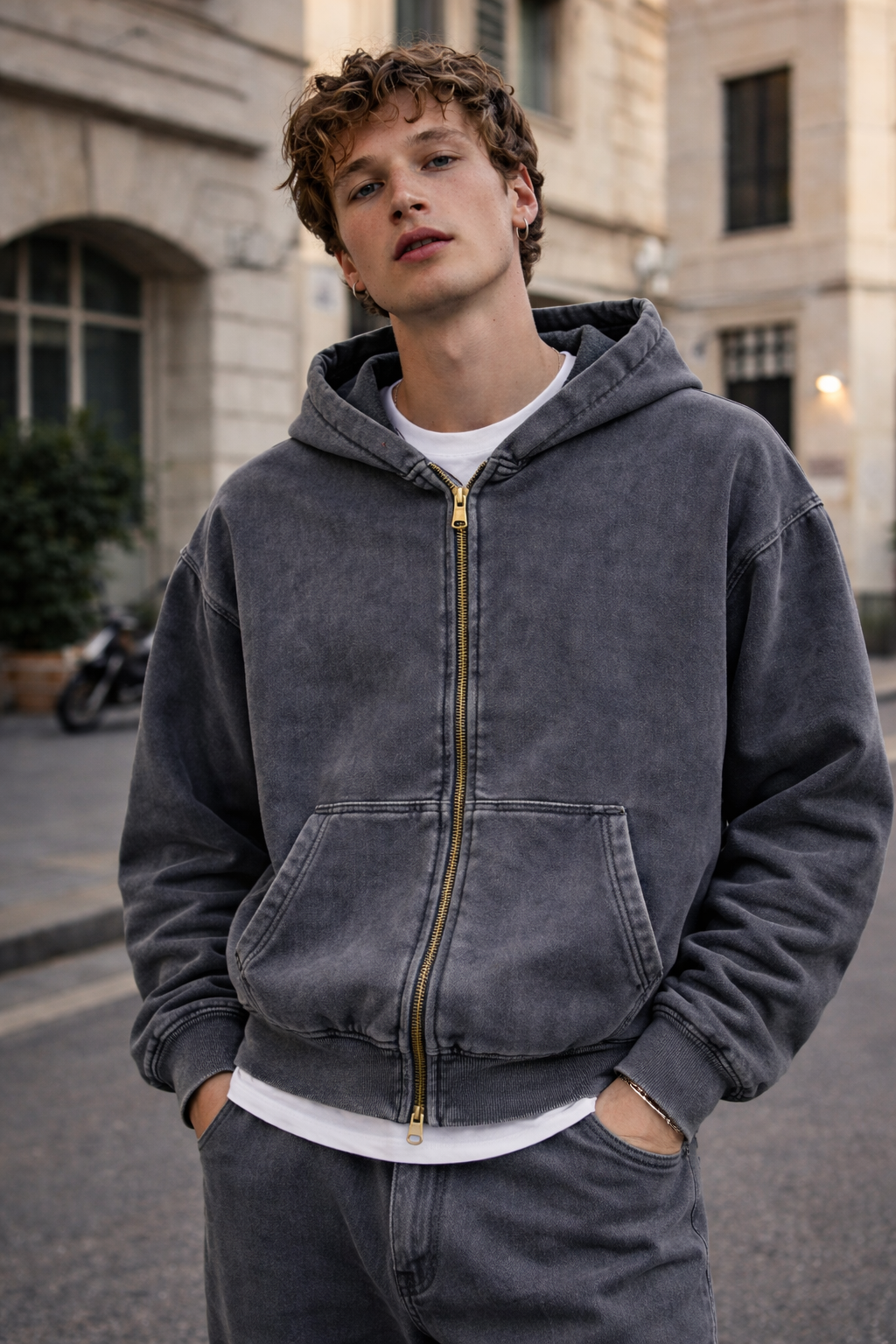 FELPA ZIP GRIGIA